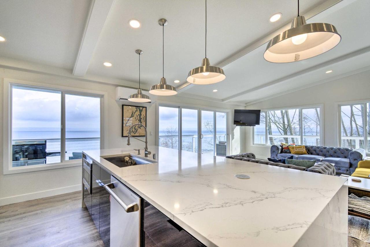 Waterfront Kingston Getaway On Puget Sound! Villa Bagian luar foto